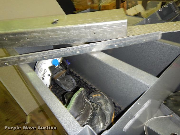 image for item EO9678 Automotive parts and accessories