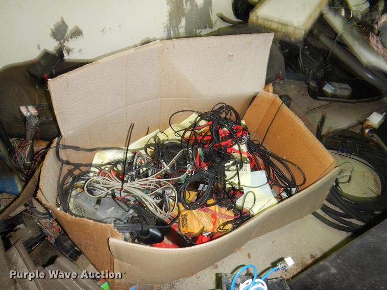 image for item EO9678 Automotive parts and accessories