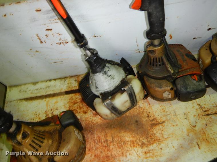 image for item EO9680 Lawn and garden equipment