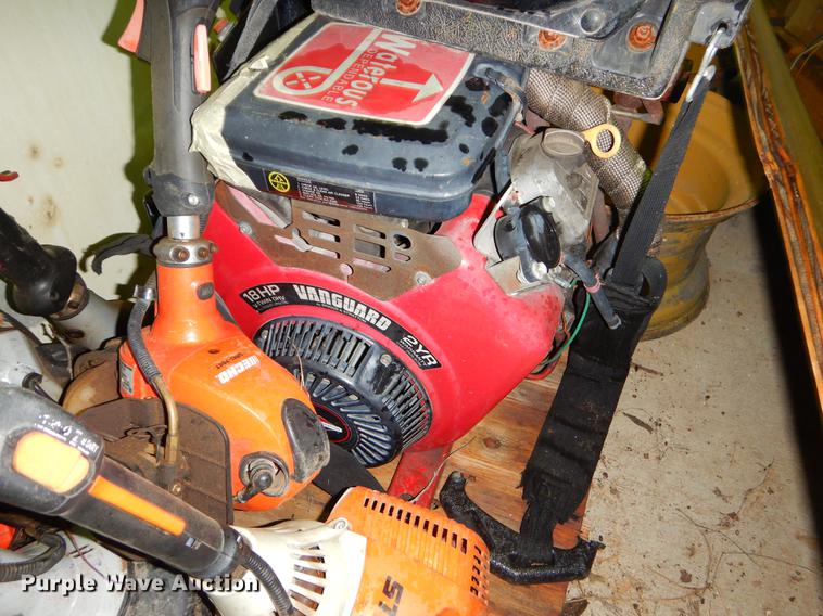 image for item EO9680 Lawn and garden equipment