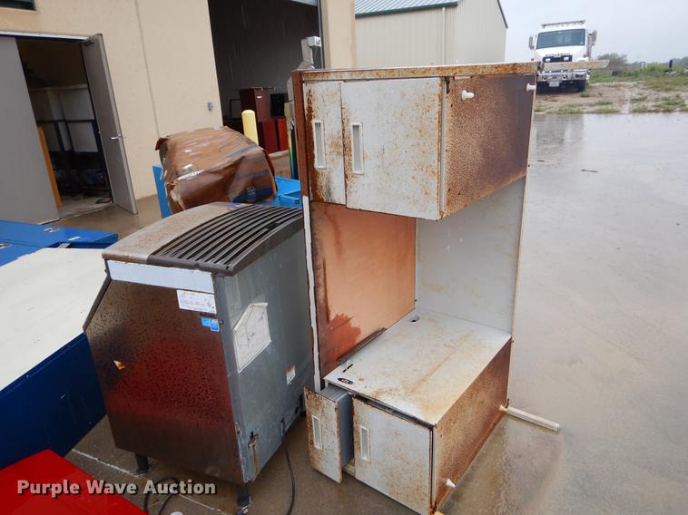 image for item EO9681 Furniture