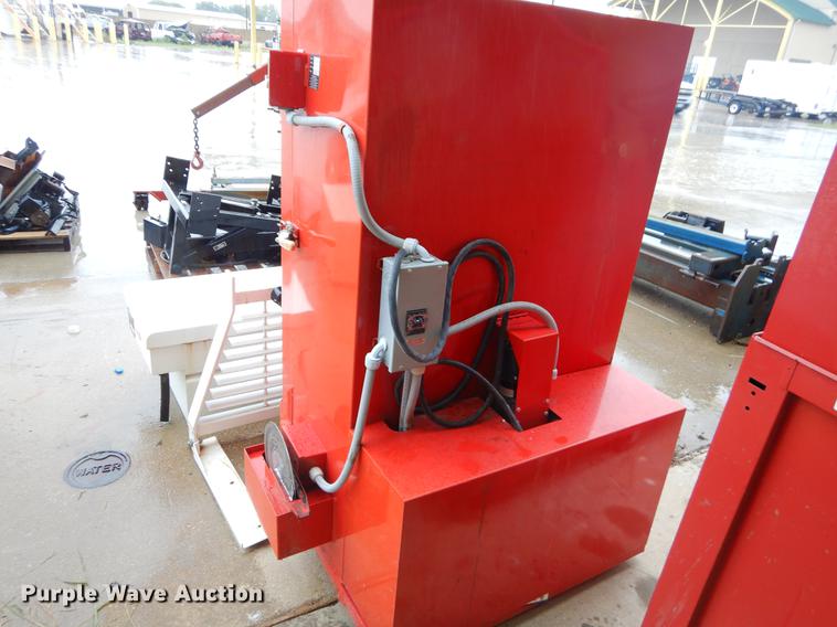 image for item EO9682 Tools