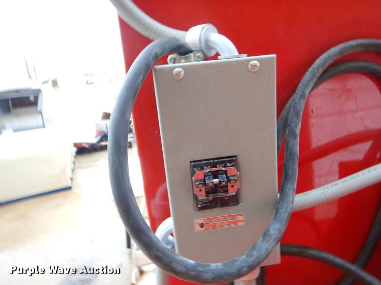 image for item EO9682 Tools