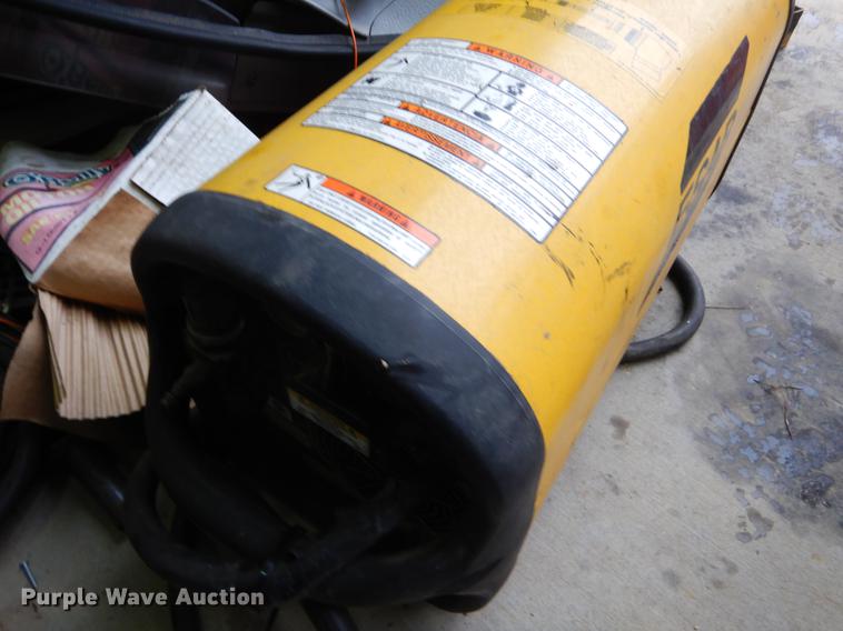 image for item EO9682 Tools