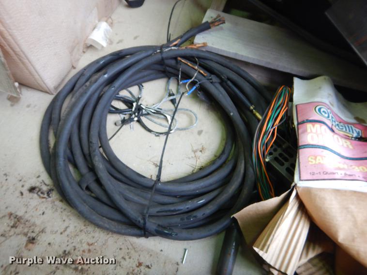 image for item EO9682 Tools