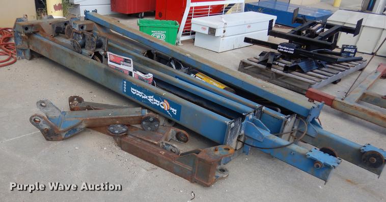 image for item EO9684 Car lifts