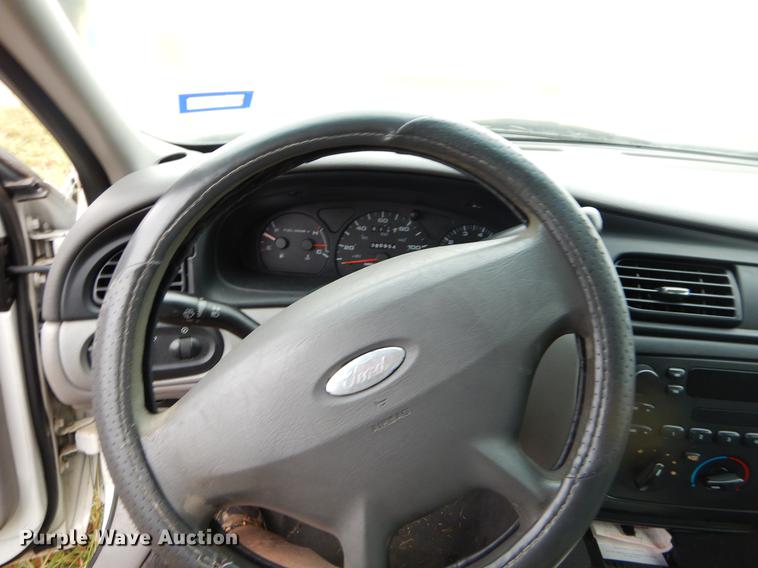 image for item EO9686 2000 Ford Taurus LX