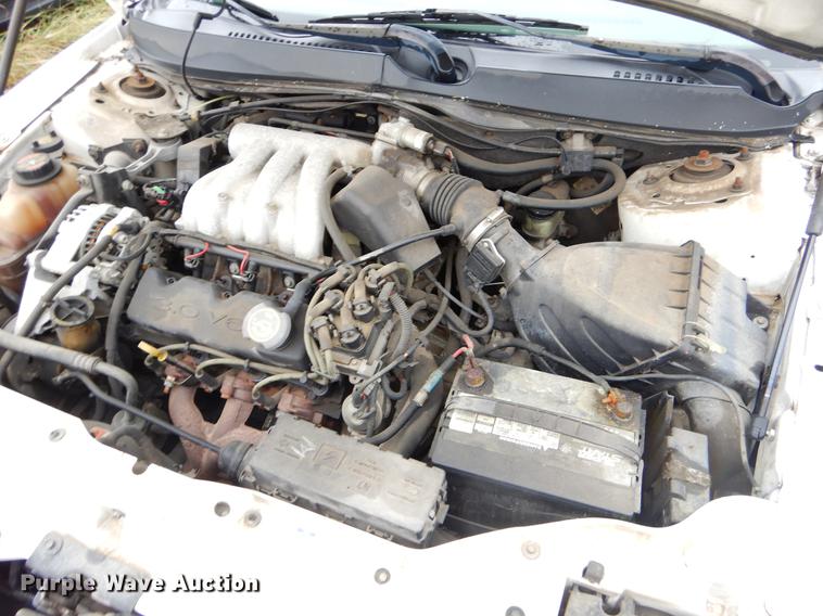 image for item EO9686 2000 Ford Taurus LX