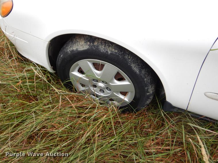 image for item EO9686 2000 Ford Taurus LX