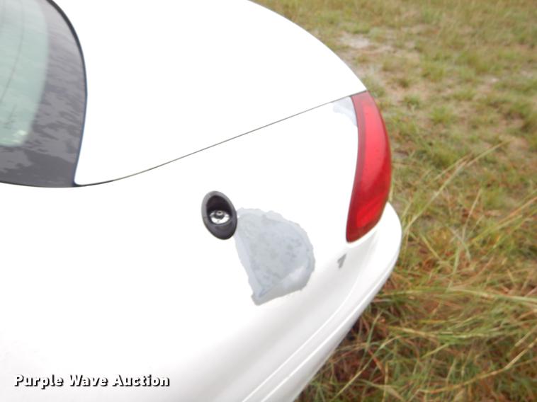 image for item EO9686 2000 Ford Taurus LX