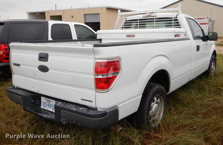 image for item EO9687 2011 Ford F150 XL pickup truck