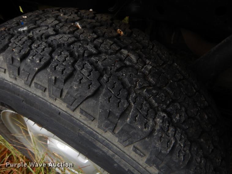 image for item EO9687 2011 Ford F150 XL pickup truck