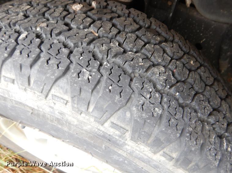 image for item EO9687 2011 Ford F150 XL pickup truck