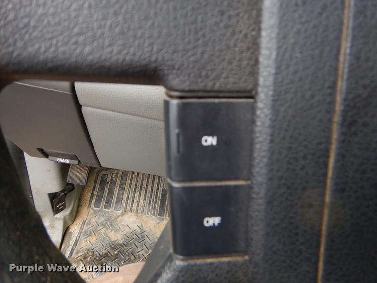 image for item EO9688 2008 Ford F150 XL SuperCab pickup truck