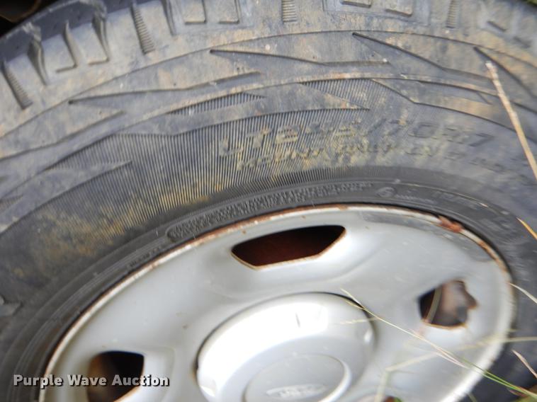 image for item EO9688 2008 Ford F150 XL SuperCab pickup truck