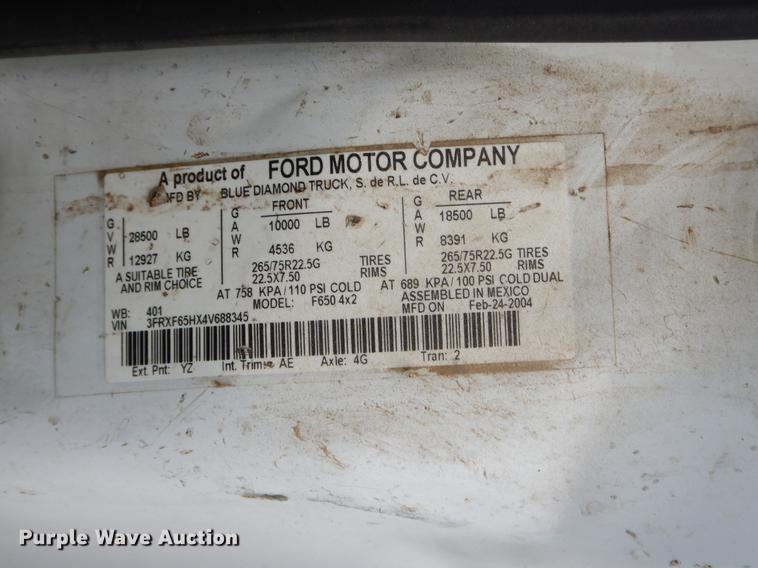 image for item EO9689 2004 Ford F650 Super Duty dump truck