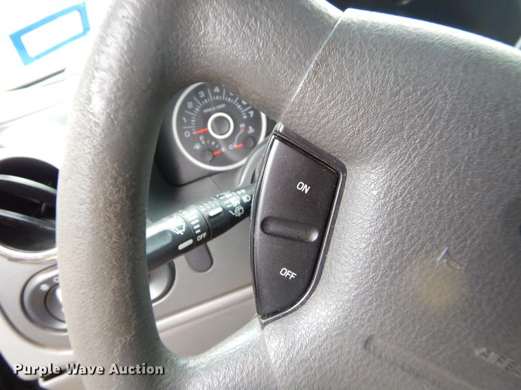 image for item EO9690 2006 Ford Expedition SUV