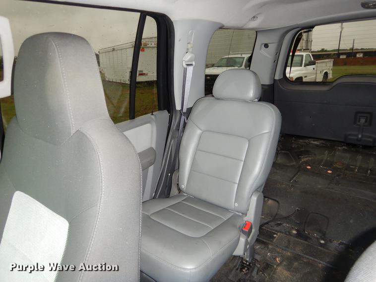 image for item EO9690 2006 Ford Expedition SUV