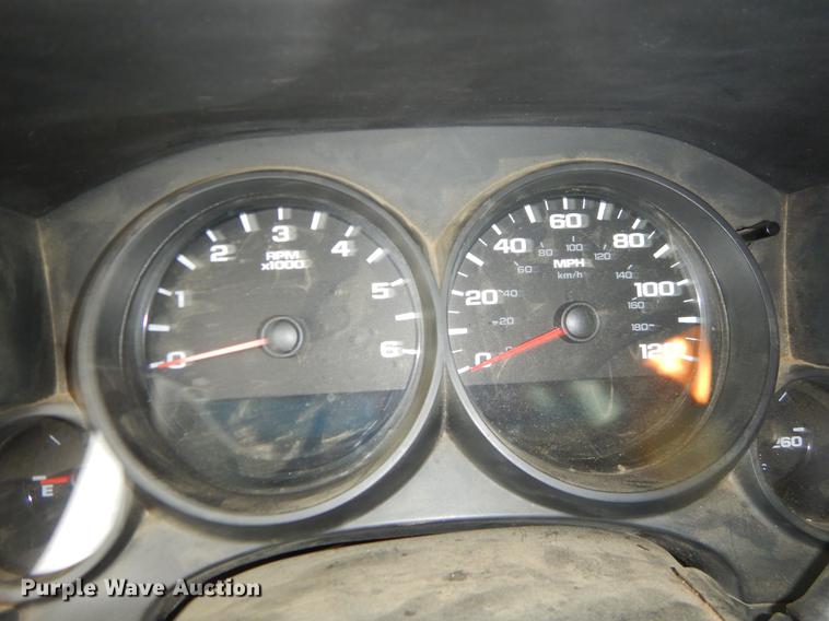 image for item EO9691 2007 Chevrolet Silverado 1500 pickup truck