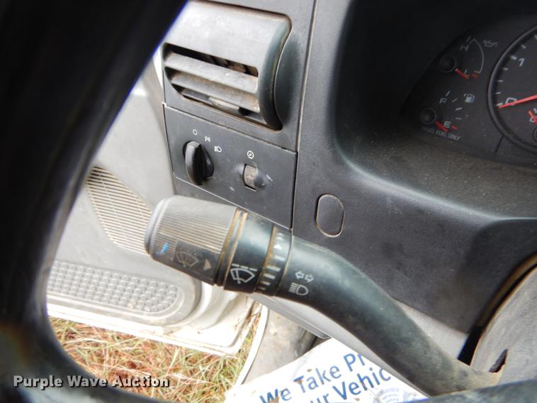 image for item EO9693 2007 Ford F350 Super Duty utility bed pickup truck