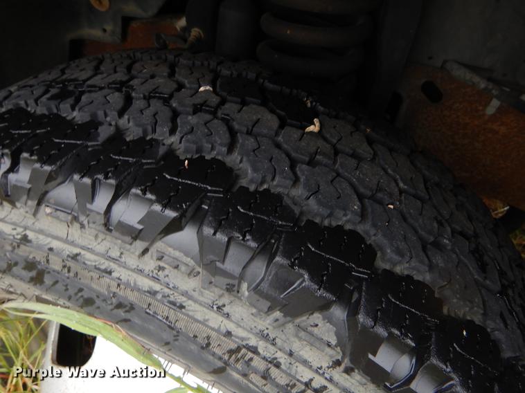 image for item EO9693 2007 Ford F350 Super Duty utility bed pickup truck