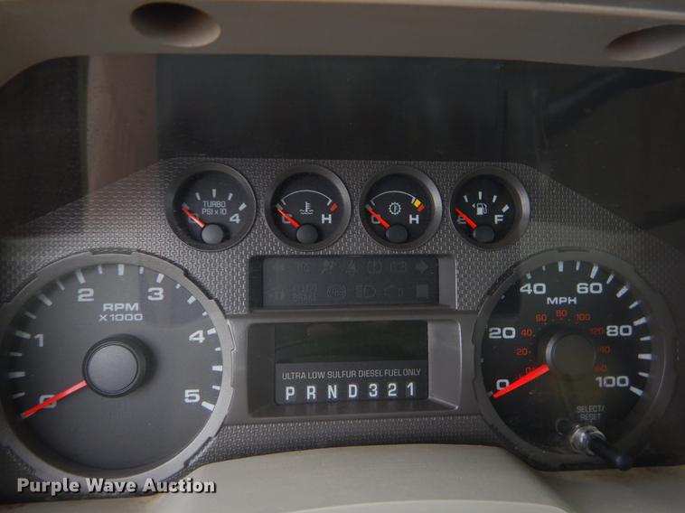 image for item EO9694 2010 Ford F350 Super Duty utility bed pickup truck