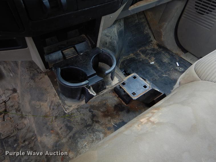 image for item EO9694 2010 Ford F350 Super Duty utility bed pickup truck