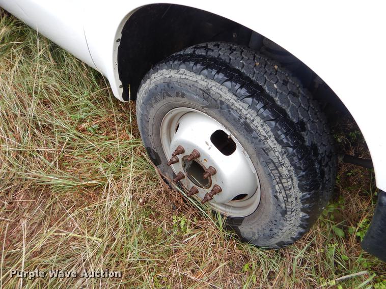 image for item EO9694 2010 Ford F350 Super Duty utility bed pickup truck