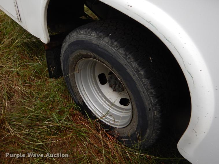 image for item EO9694 2010 Ford F350 Super Duty utility bed pickup truck