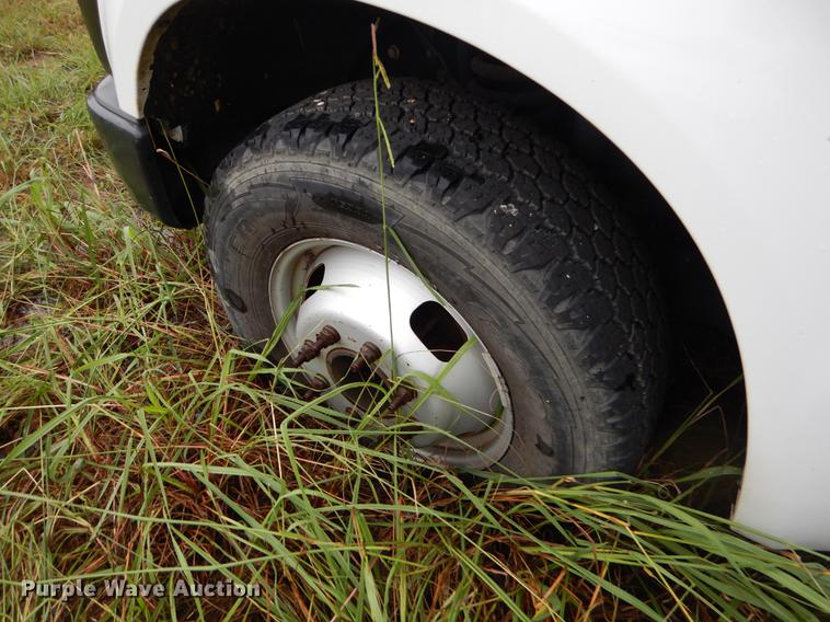 image for item EO9694 2010 Ford F350 Super Duty utility bed pickup truck