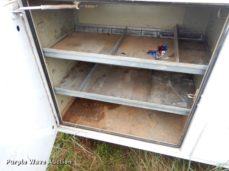 image for item EO9694 2010 Ford F350 Super Duty utility bed pickup truck