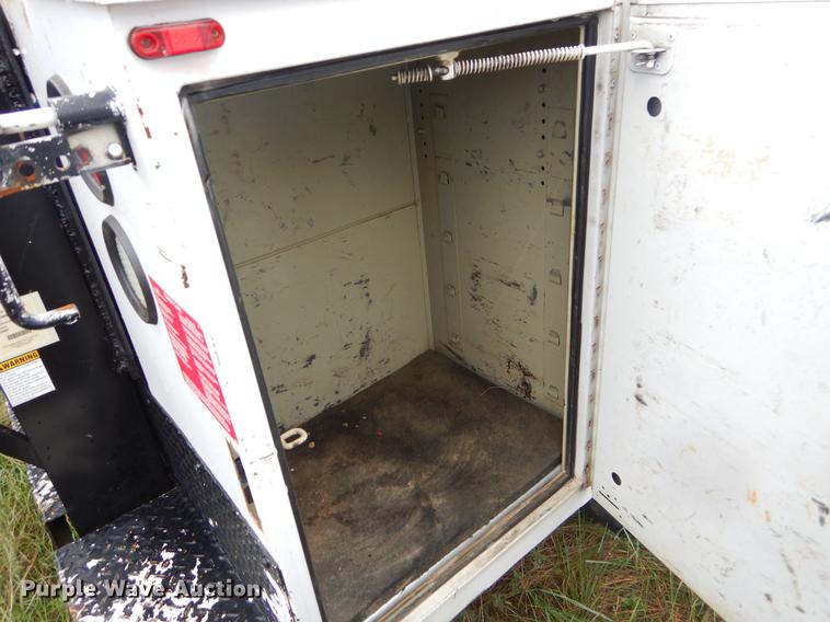 image for item EO9694 2010 Ford F350 Super Duty utility bed pickup truck