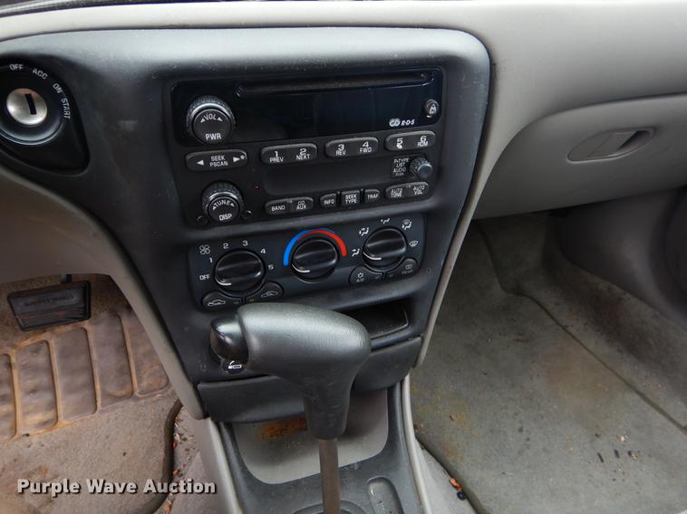 image for item EO9695 2002 Chevrolet Malibu