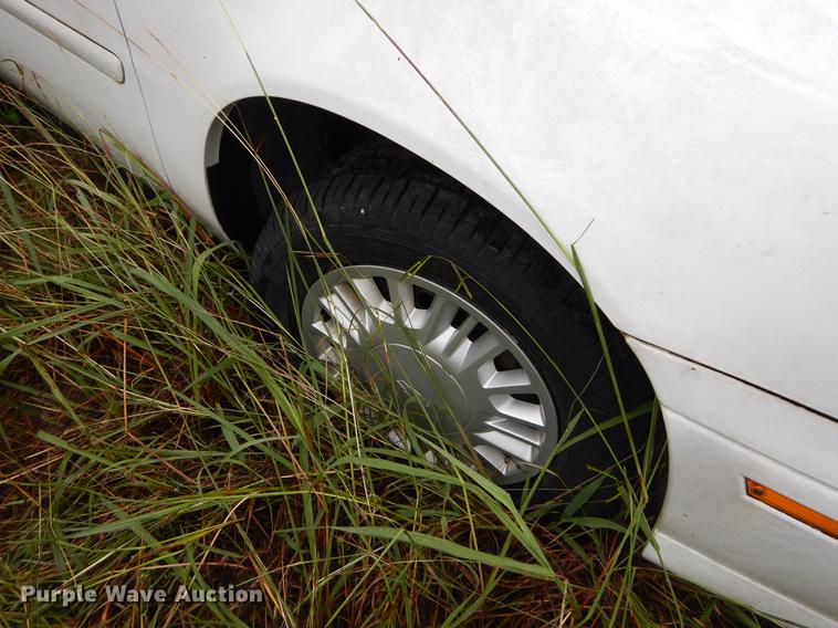 image for item EO9695 2002 Chevrolet Malibu