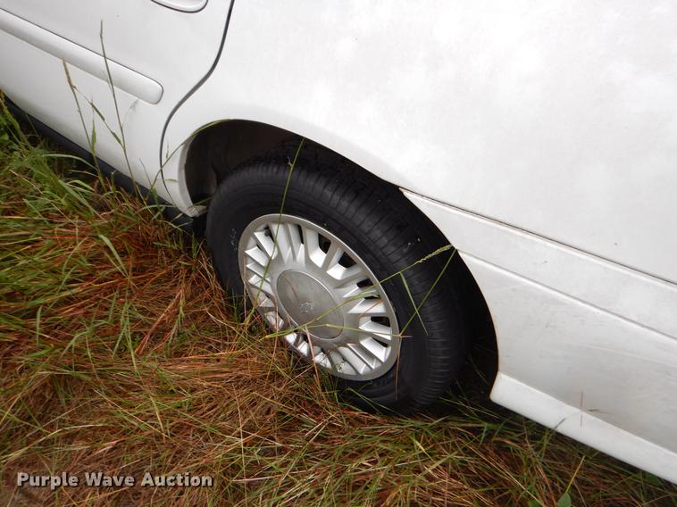 image for item EO9695 2002 Chevrolet Malibu