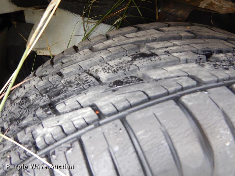 image for item EO9695 2002 Chevrolet Malibu