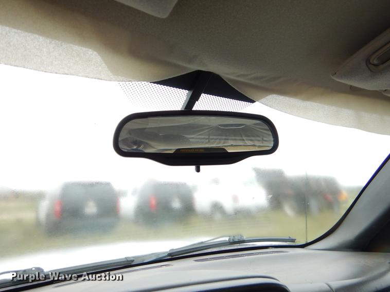 image for item EO9697 2004 Chevrolet Silverado 1500 Ext. Cab pickup truck