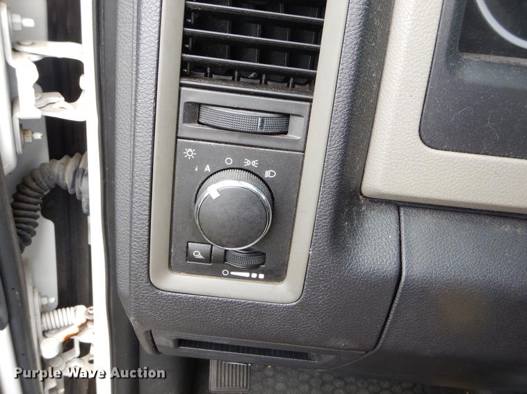 image for item EO9698 2010 Dodge Ram 1500 Quad Cab pickup truck