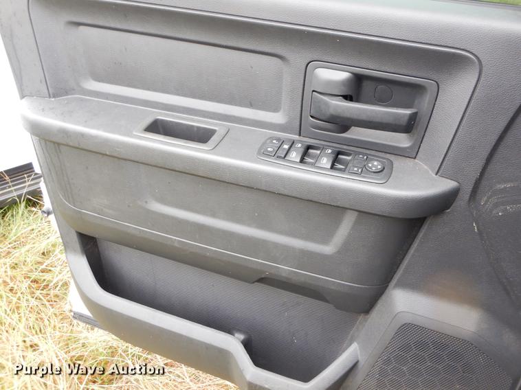 image for item EO9698 2010 Dodge Ram 1500 Quad Cab pickup truck