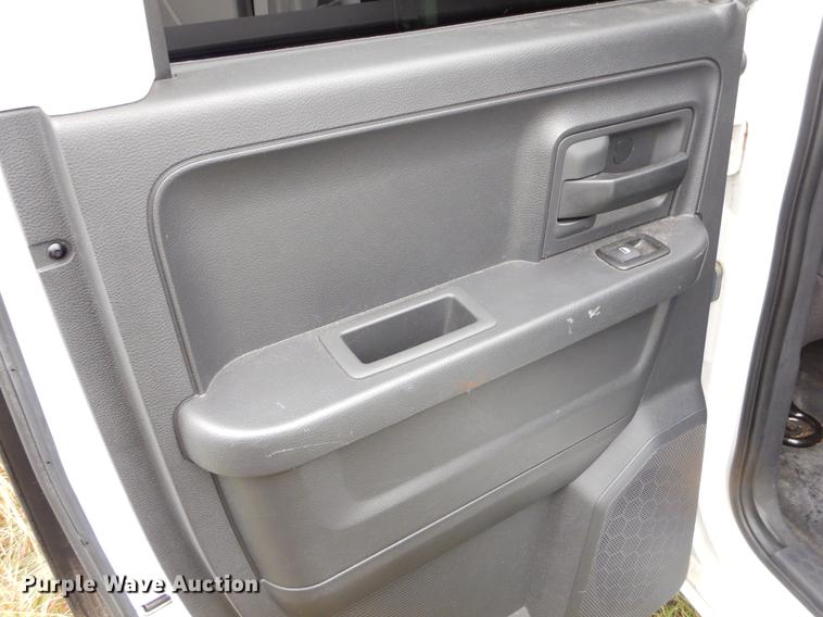 image for item EO9698 2010 Dodge Ram 1500 Quad Cab pickup truck