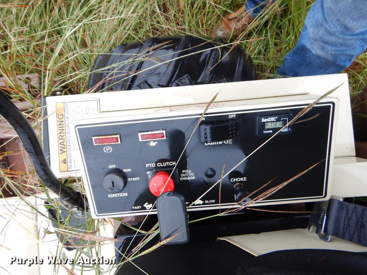 image for item EO9699 Grasshopper 727K2 ZTR lawn mower