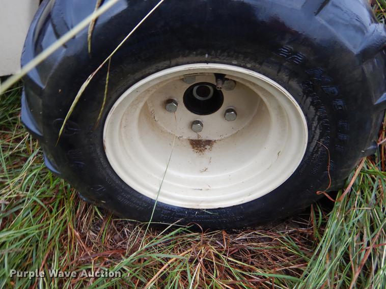 image for item EO9699 Grasshopper 727K2 ZTR lawn mower