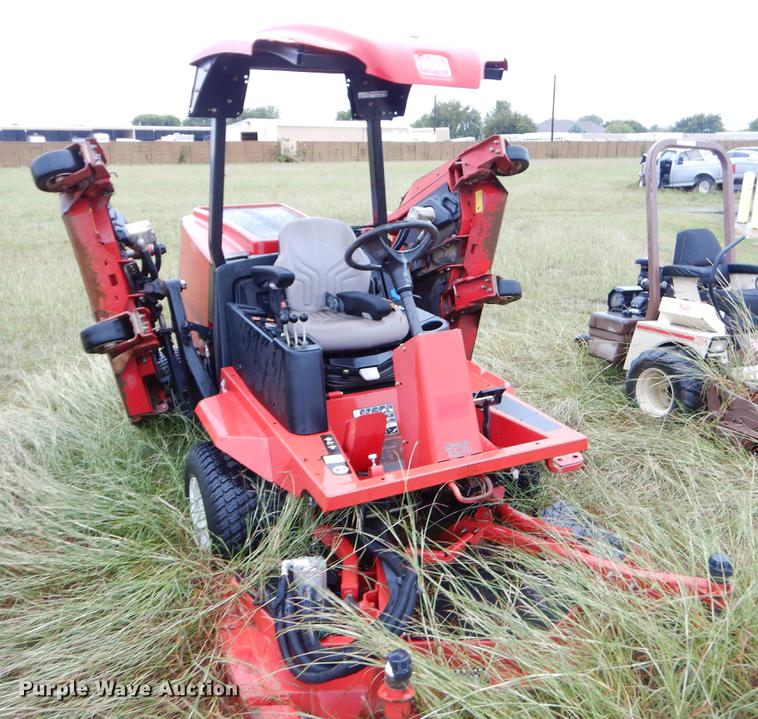 image for item EO9700 Toro 4000D lawn mower