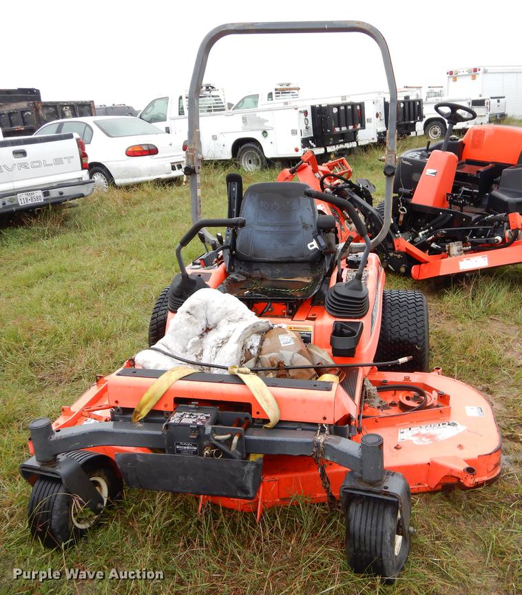 Kubota ZD28F ZTR lawn mower in Burleson, TX Item EO9705 sold Purple