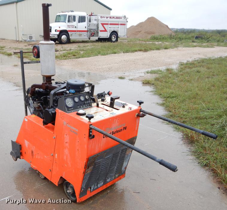 image for item EO9710 Husqvarna FS6500 concrete saw