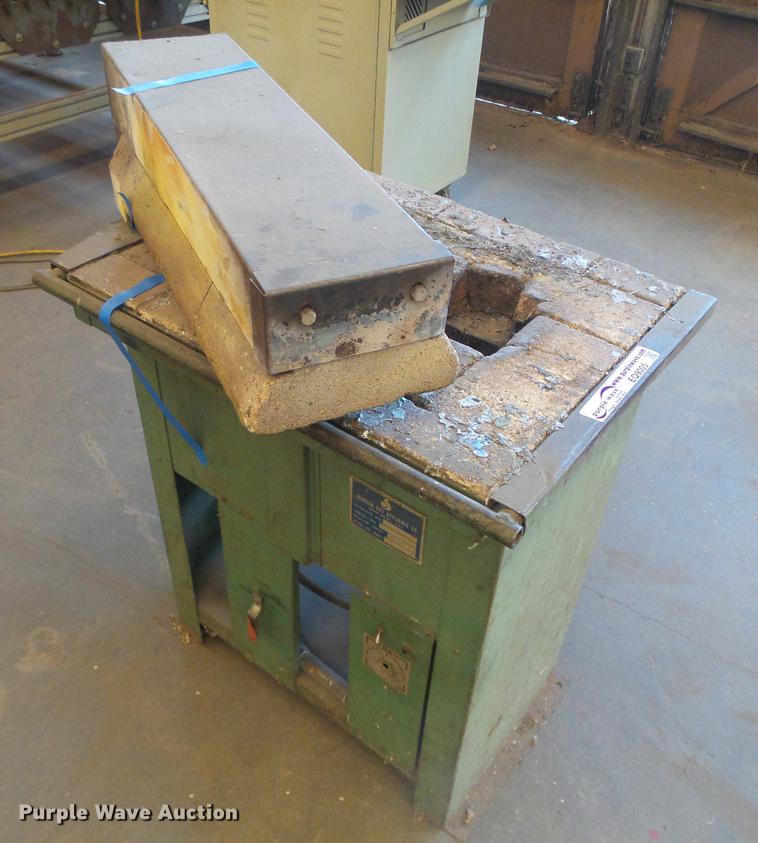image for item EQ9005 Johnson 122B gas forge