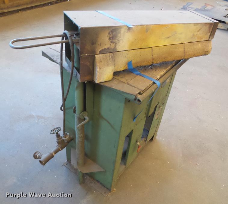 image for item EQ9005 Johnson 122B gas forge