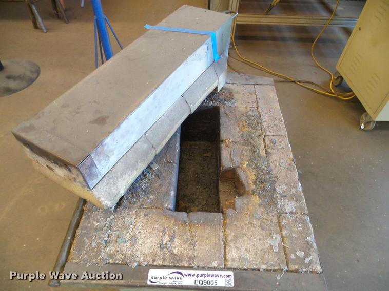 image for item EQ9005 Johnson 122B gas forge