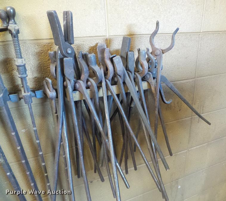 image for item EQ9005 Johnson 122B gas forge