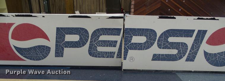 image for item EQ9006 Aluminum Pepsi sign